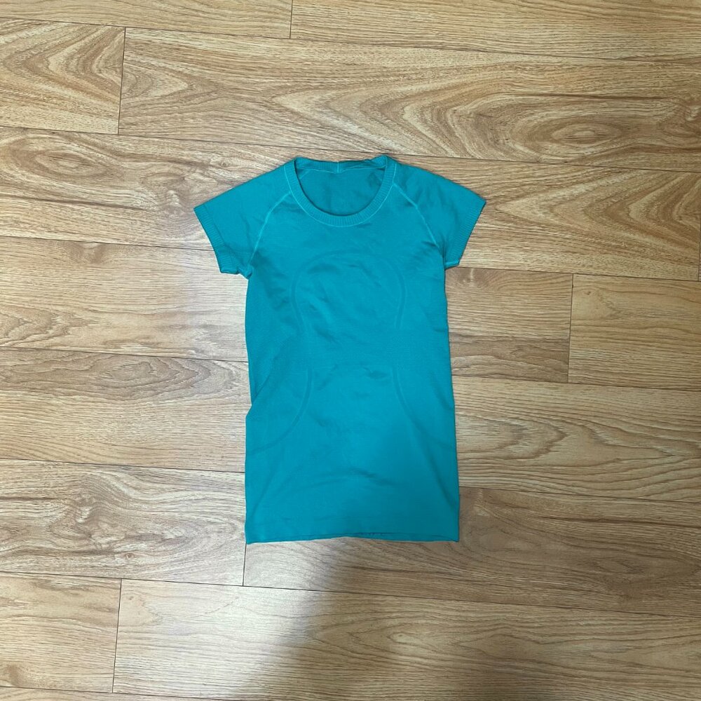 Lululemon, Women's Swiftly Tech Short Sleeve Shirt, Bright Teal